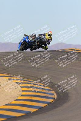 media/Dec-18-2022-SoCal Trackdays (Sun) [[8099a50955]]/Turns 9 and 10 Set 2 (1055am)/